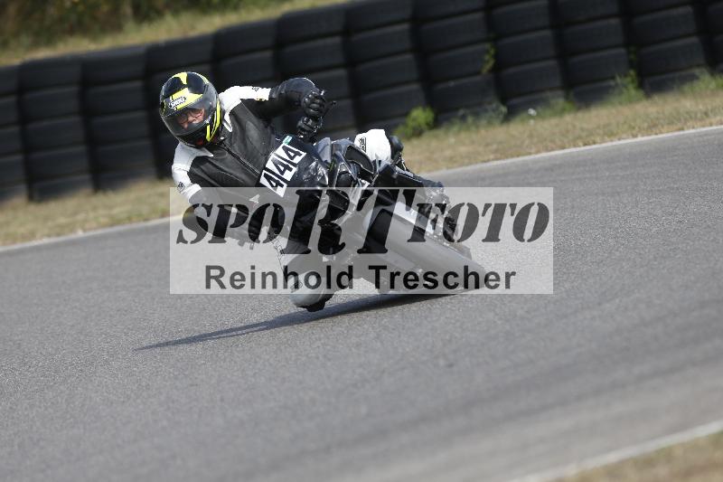 /37 09.08.2026  Pluess Motosport ADR/Freies Fahren/444